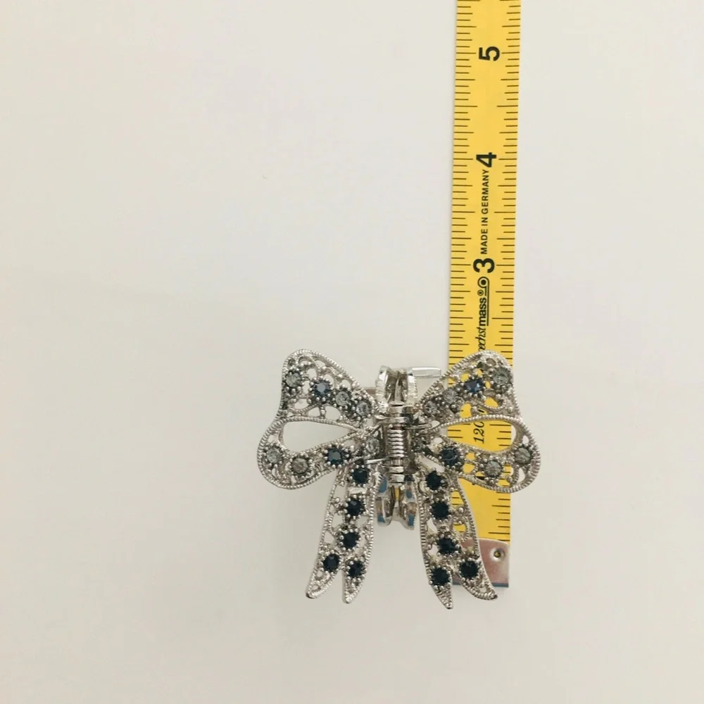 BCBGMAXAZRIA women’s Boutique Hairband Crystals